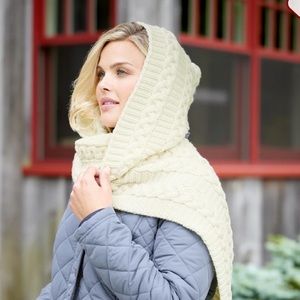Arancrafts Ireland One Size 100% Merino Wool
Hooded Scarf Shawl Cable Knit Ivory
